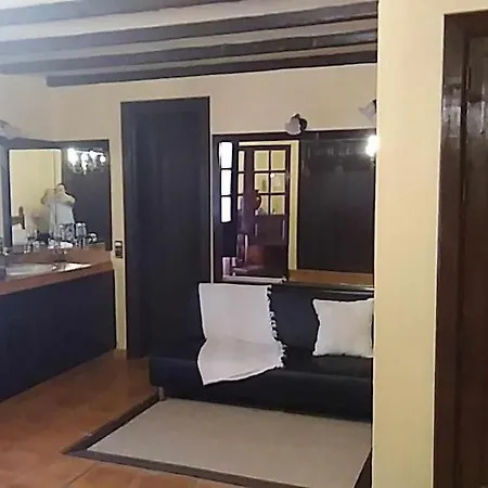 Villa The Palm Rural Beachside *